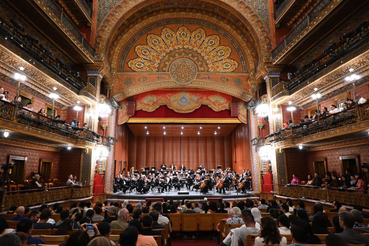 Orquesta Sinfónica de la Universidad de Guanajuato - Vive la France